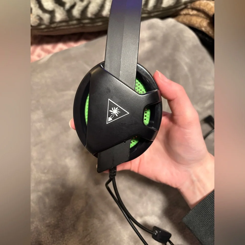 Turtle Beach Reacon PlayStation Black and Green Wired Chat Gaming Headset